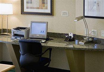 สปริงฮิลล์ สวีท แทมปา แบรนดอน Hotel ภายนอก รูปภาพ